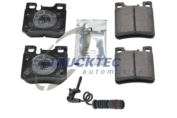 TRUCKTEC AUTOMOTIVE Комплект тормозных колодок, дисковый тормоз 02.35.130